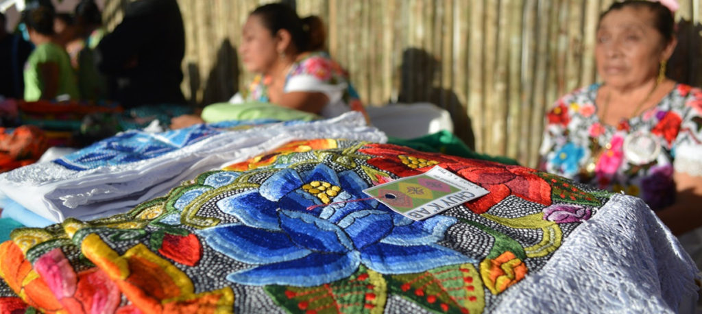 Reactivación económica para artesanos en Felipe Carrillo Puerto