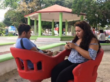 Espacios públicos de Puerto Morelos se conectan con el mundo del Internet