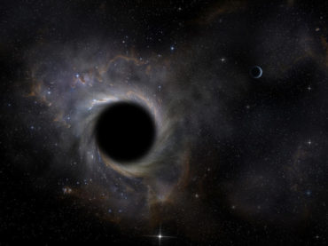Astrónomos captan chorro de materia de un hoyo negro supermasivo