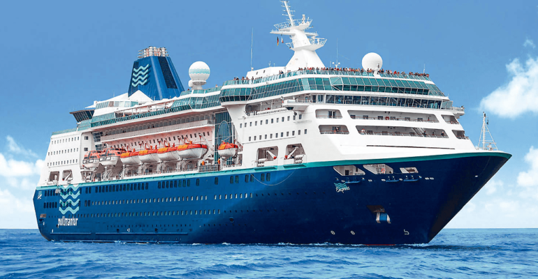 Pullmantur se declara insolvente: sus cruceros podrían ser vendidos o desguazados