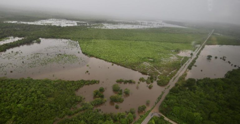 Alrededor de 3,251 familias han sido afectadas por las lluvias en Quintana Roo