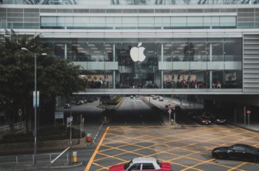 Apple se convierte en la primera empresa en alcanzar los 2 billones de dólares, duplicando su valor en solo 2 años