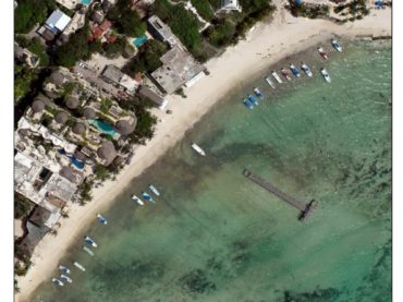 Quintana Roo protege playas y arrecifes con seguro contra huracanes