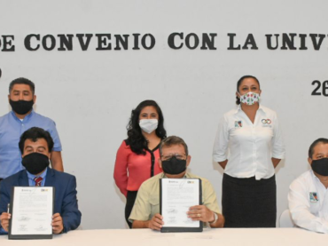 Firma Gobierno de Puerto Morelos convenios con dos universidades