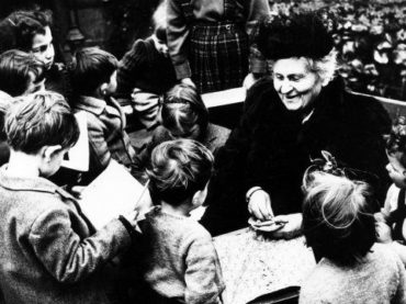 María Montessori: Nunca ayudes a un niño si realiza una tarea en la que siente que puede tener éxito