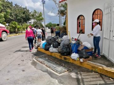 Gobierno y sociedad trabajan en recuperación de Cancún