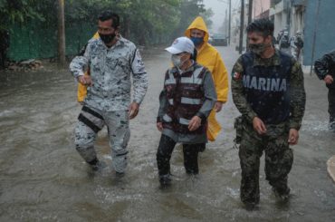 Cancún trabaja para atender afectaciones por paso de tormenta tropical Gamma