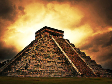 Los Mayas: Cultura Regional y Política