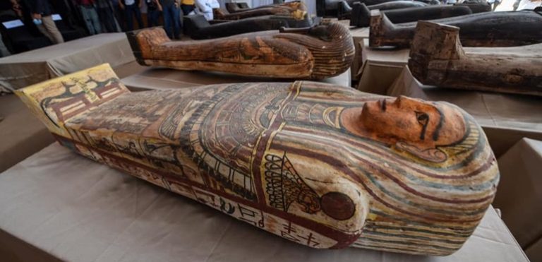 Descubren 59 sarcófagos en Egipto