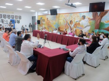 Cabildo de Cancún declara emergencia sanitaria por incumplimiento de concesionaria