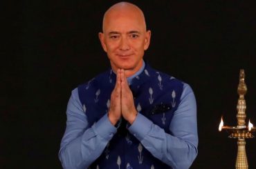 Jeff Bezos “abandona” Amazon para concentrarse en los viajes al espacio con Blue Origin