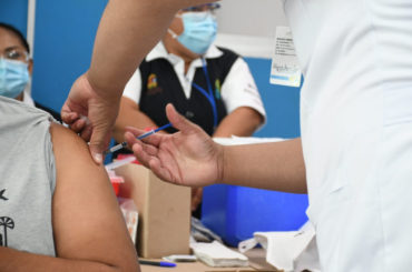 Quintana Roo al 23% de adultos mayores vacunados contra COVID-19