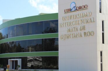 Estudiantes de la UIMQROO desarrollarán proyectos de titulación usando plataformas digitales