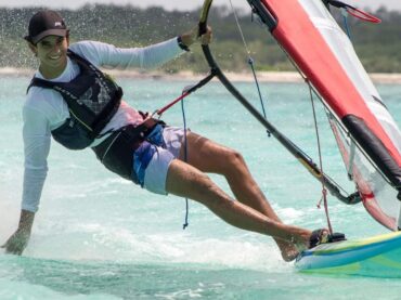 Veleristas de Quintana Roo culminan entre los 10 mejores en la Regata Clearwater