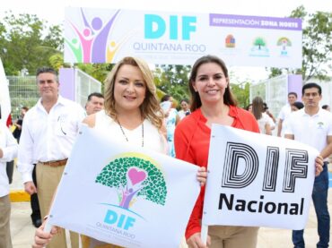 Apoya el DIF Quintana Roo en trámites para obtener becas de orfandad