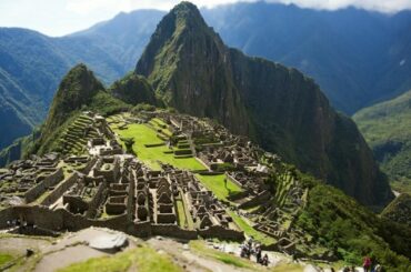Perú y Ecuador se abren al turismo extranjero: ya no hay cuarentena obligatoria