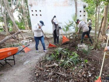 Mejoran espacio públicos en el municipio de Puerto Morelos