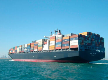 Cuáles son, además del Canal de Suez, los otros 3 grandes pasos marítimos del comercio internacional